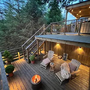 The Pines Treehouse At Treetops Hideouts Holiday home